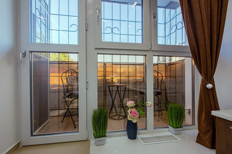 Balcony/Terrace, Balcony/Terrace