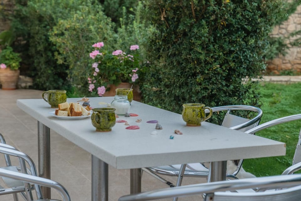 Patio, Balcony/Terrace