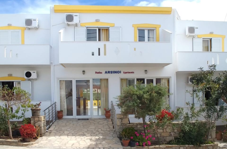Property building, Facade/entrance