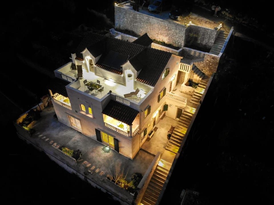 Property building, Night, Bird's eye view