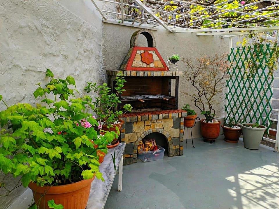 Sailor's Delight House in Kavala