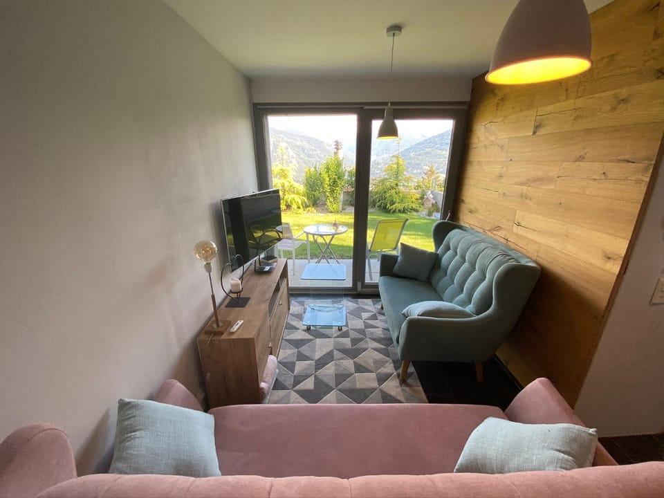 TV and multimedia, Living room