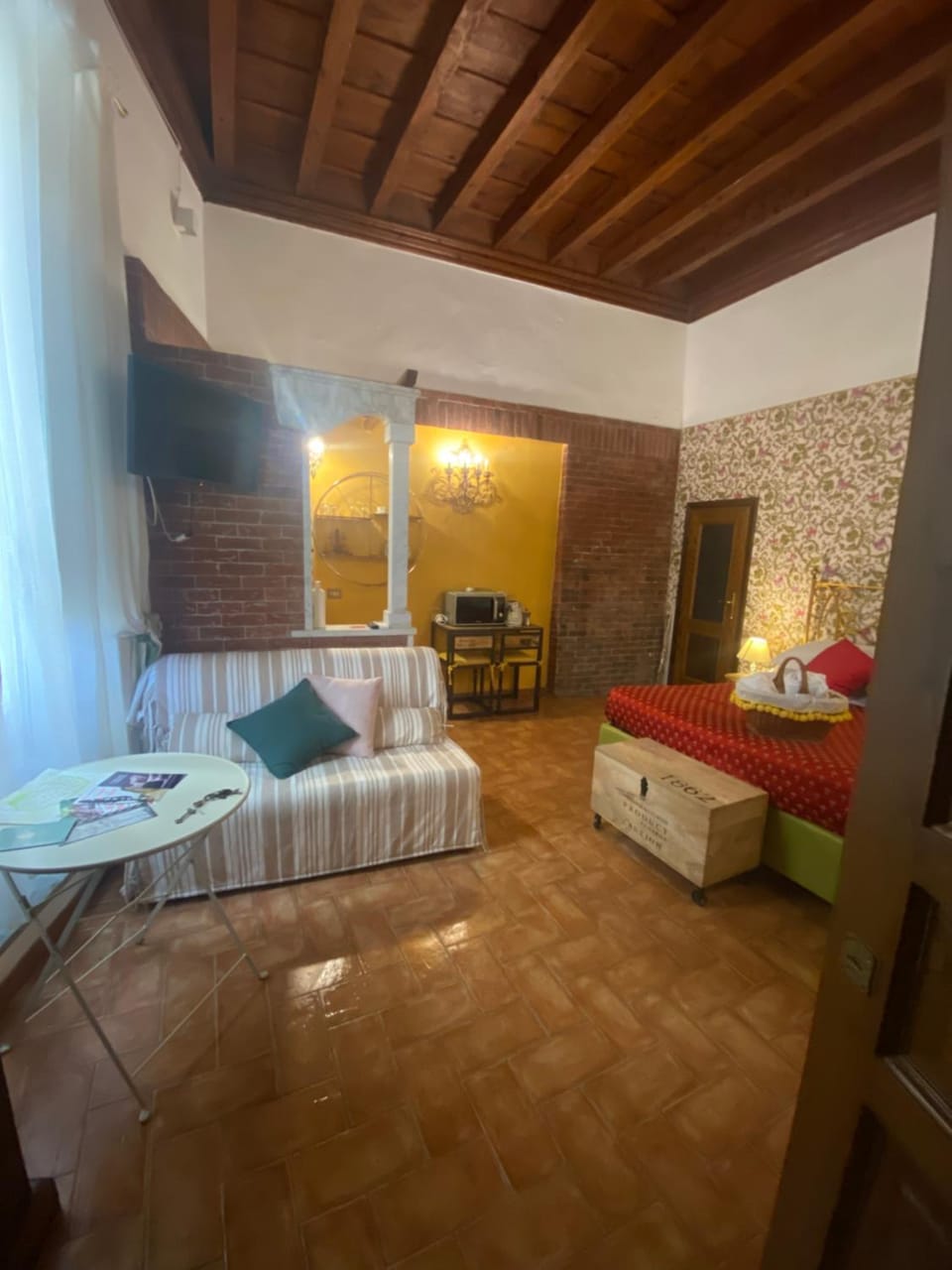 Seating area, Bedroom