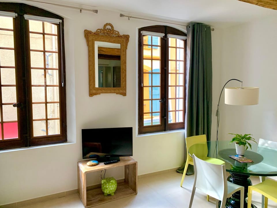 La Maison du Courtil, Citron-Caramel Apartment in Provence-Alpes-Côte d'Azur