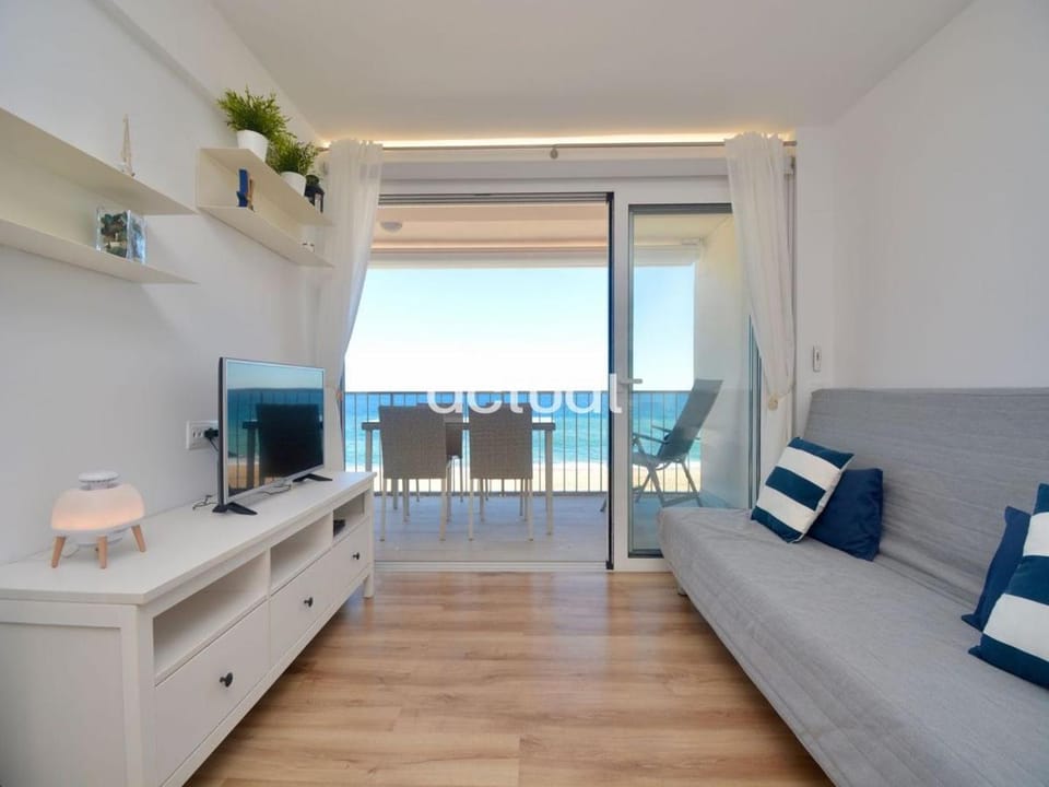 Beach Palace B-2 Apartment in Platja d'Aro
