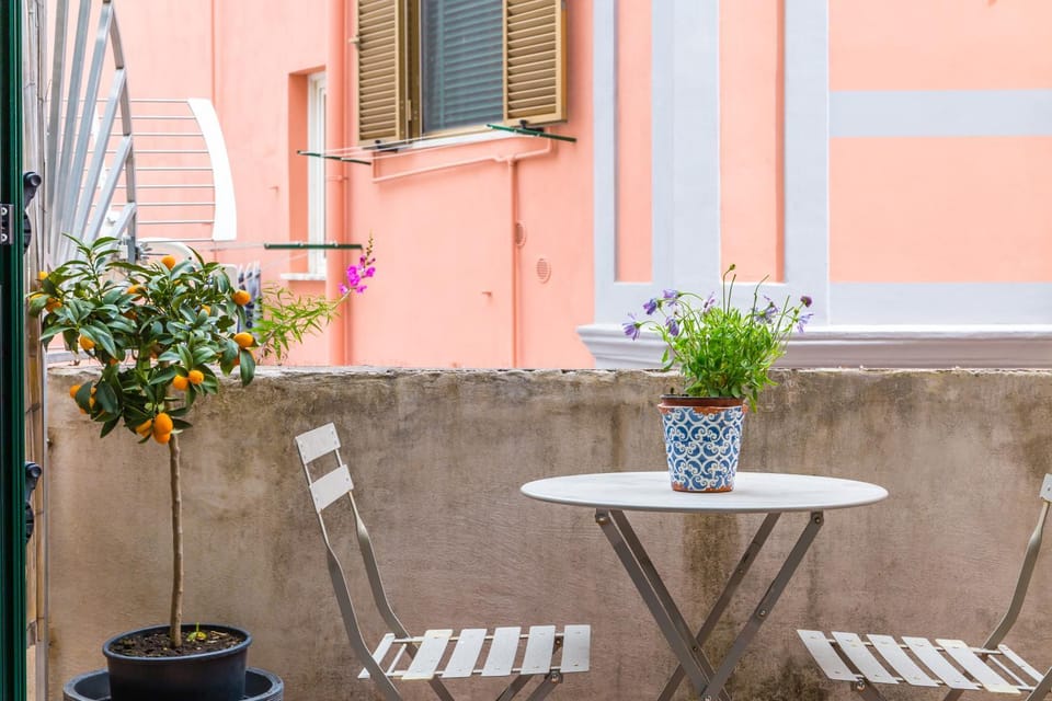 Property building, Patio, Day, View (from property/room), Balcony/Terrace, Dining area