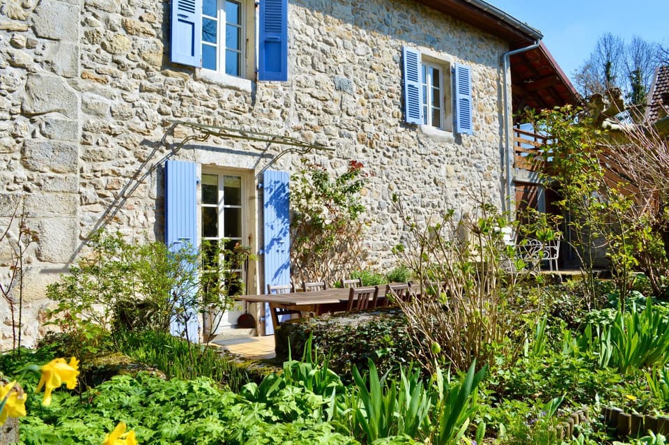 Property building, Garden