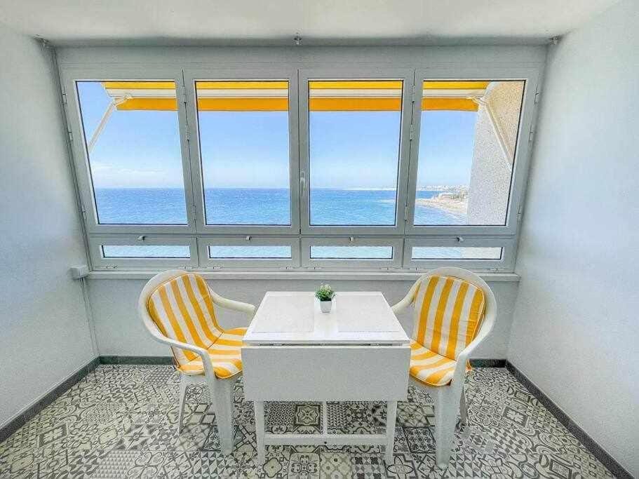 Dining area, Sea view