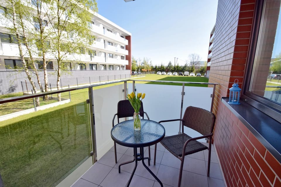 Balcony/Terrace, Garden view