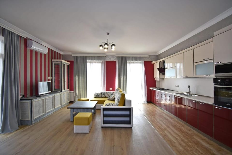 Элитная квартира в самом центре города с прекрасным видом на весь город Apartment in Yerevan
