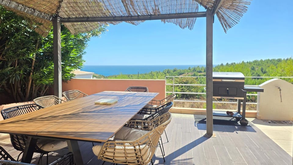 Patio, Sea view