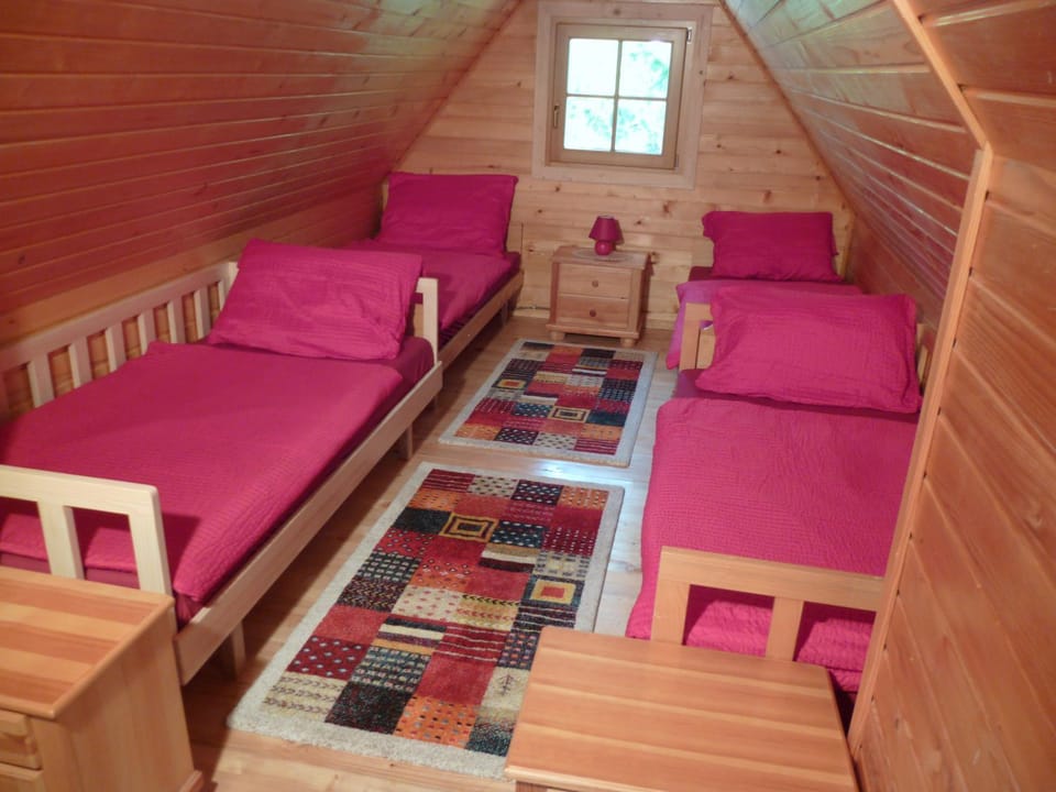 Photo of the whole room, Seating area, Bedroom