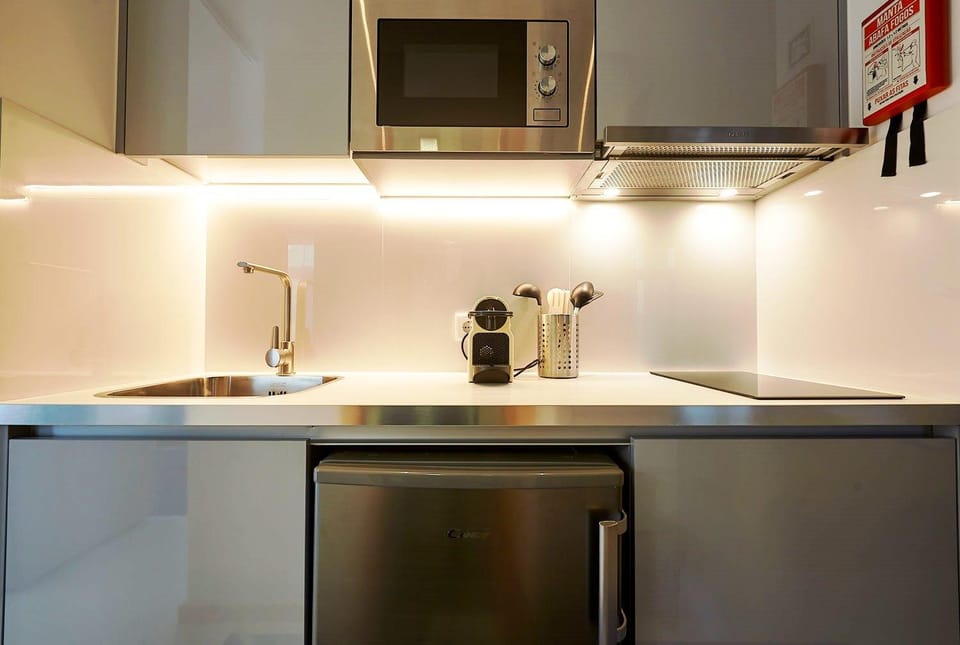Kitchen or kitchenette