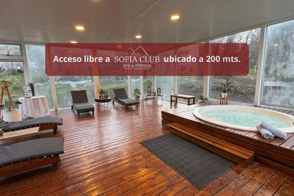 Spa and wellness centre/facilities, Swimming pool
