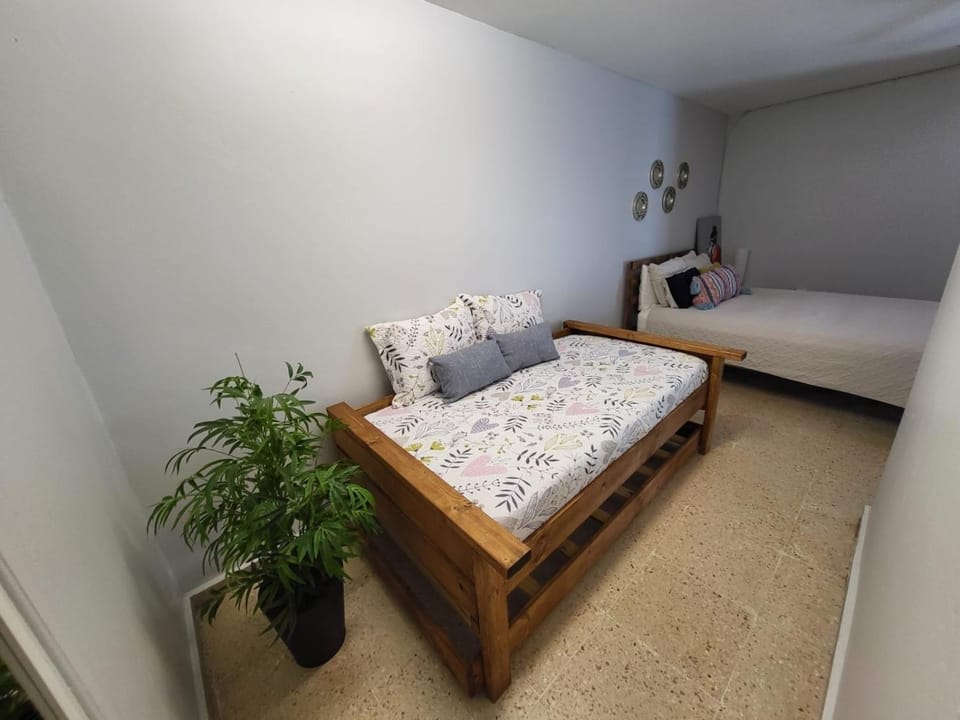 Photo of the whole room, Bedroom