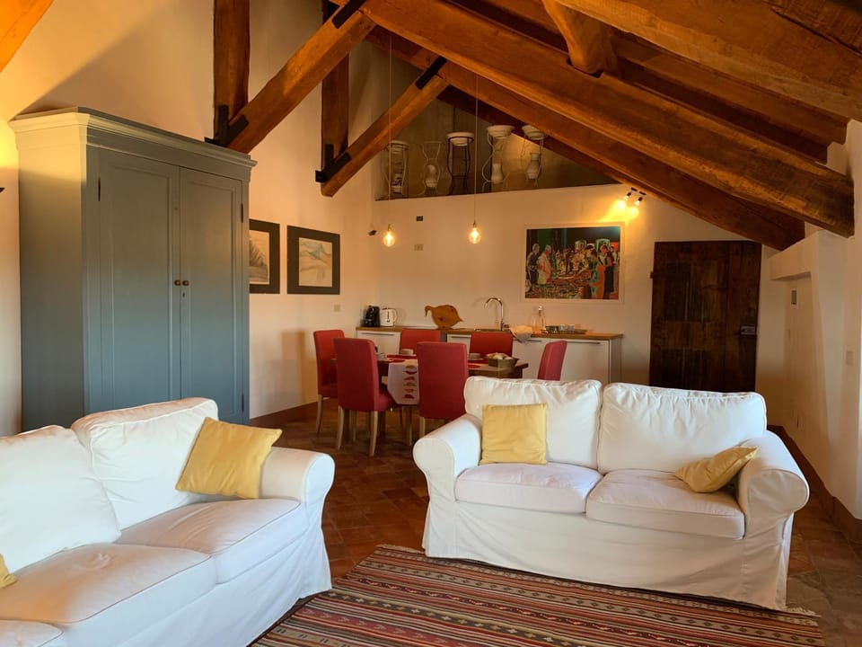 Castello di Rocca Grimalda Country House in Piedmont