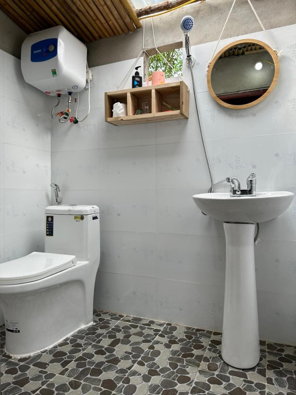 Toilet, Bathroom