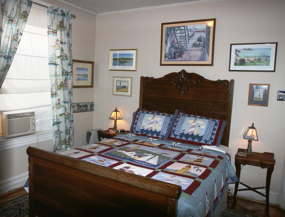 Wilson House Bed & Breakfast Bed and Breakfast in Baltimore