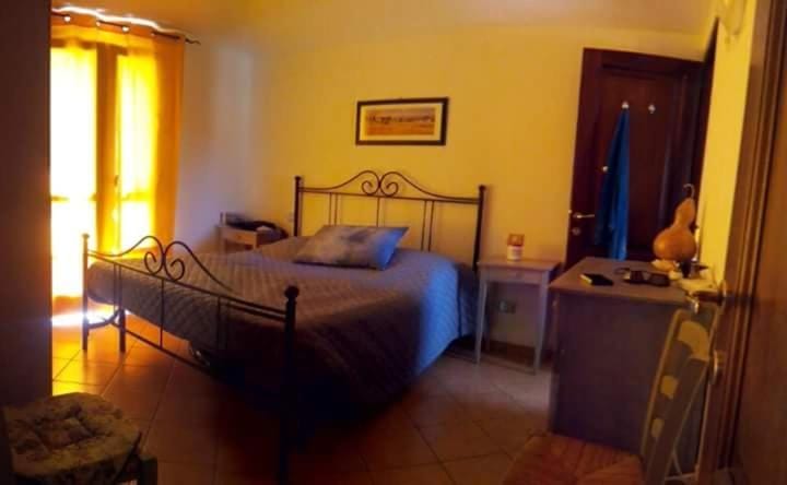 Honey's little house House in Palau