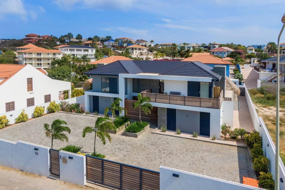 Property building, On site, Street view, Parking