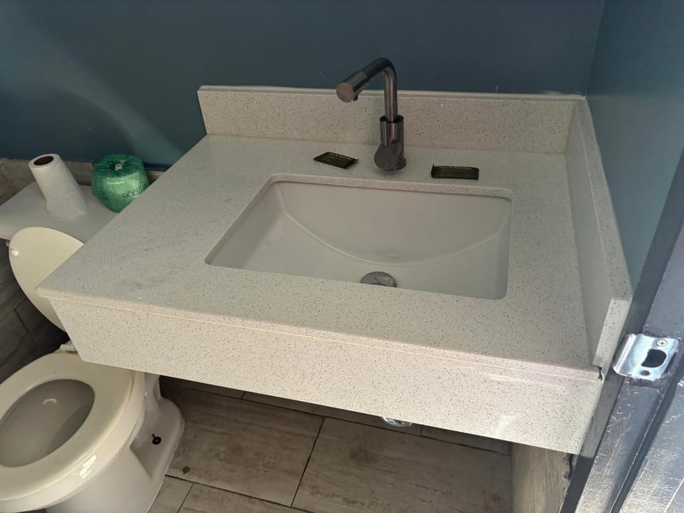Budget Inn Express Motel in Augusta