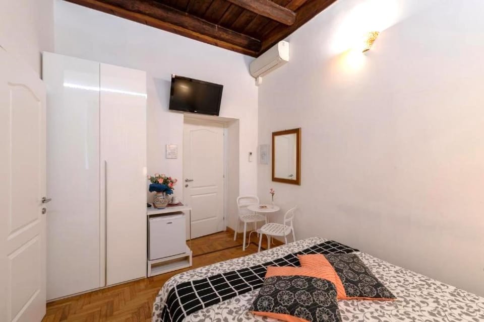 Roman Nights Bed and Breakfast in Rome