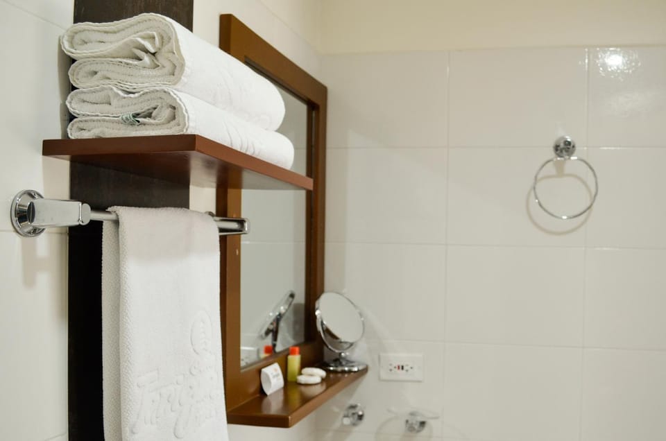 Bathroom, towels