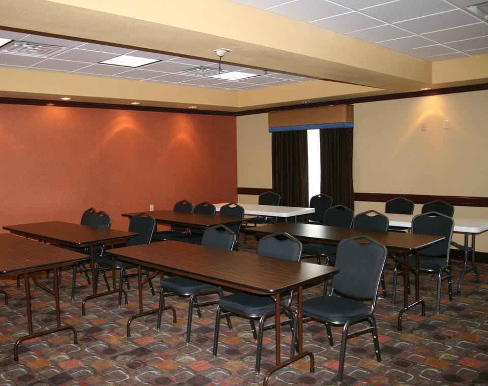 Meeting/conference room
