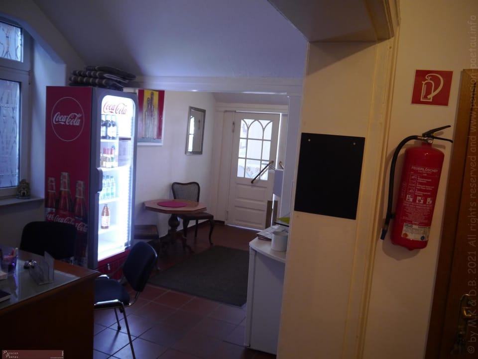 Lobby or reception, Seating area