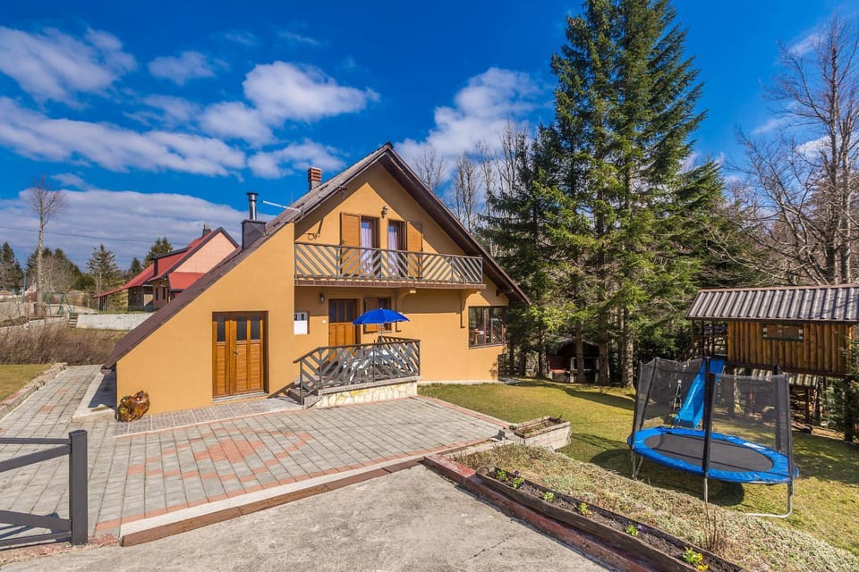 Kuća za odmor Villa.ris Chalet in Primorje-Gorski Kotar County