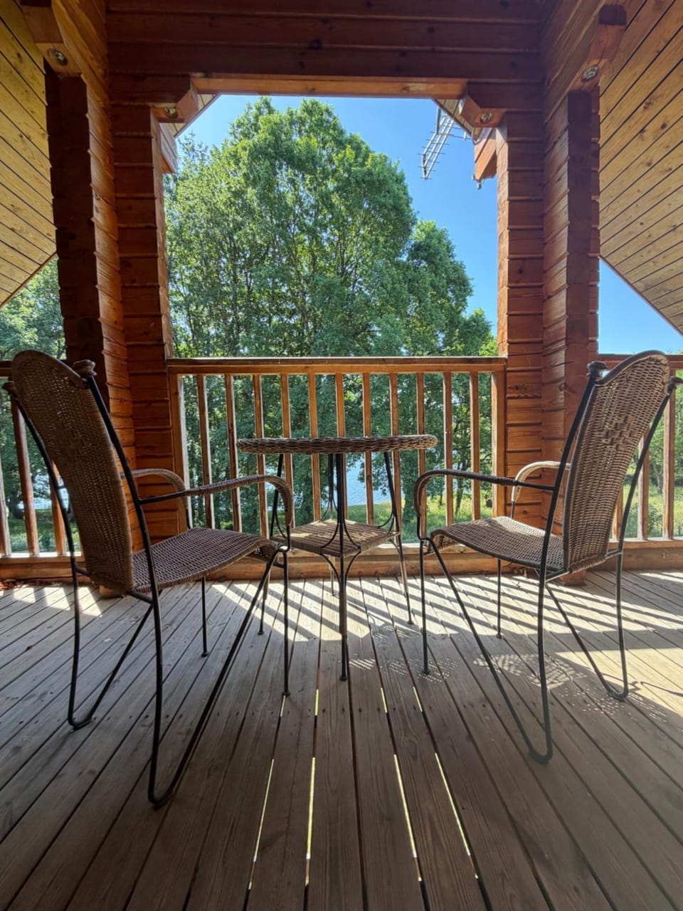 Au bord du lac III Chalet in Bourgogne-Franche-Comté