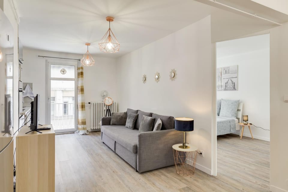 Appartement Gare St Charles Vieux Port Apartment in Marseille