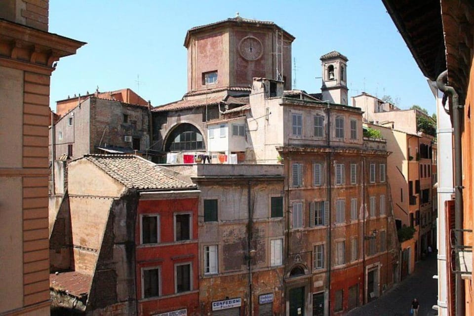 Portico d'Ottavia, the ancient Rome Apartment in Rome