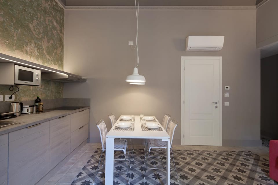 Kitchen or kitchenette, Living room, Dining area, stove