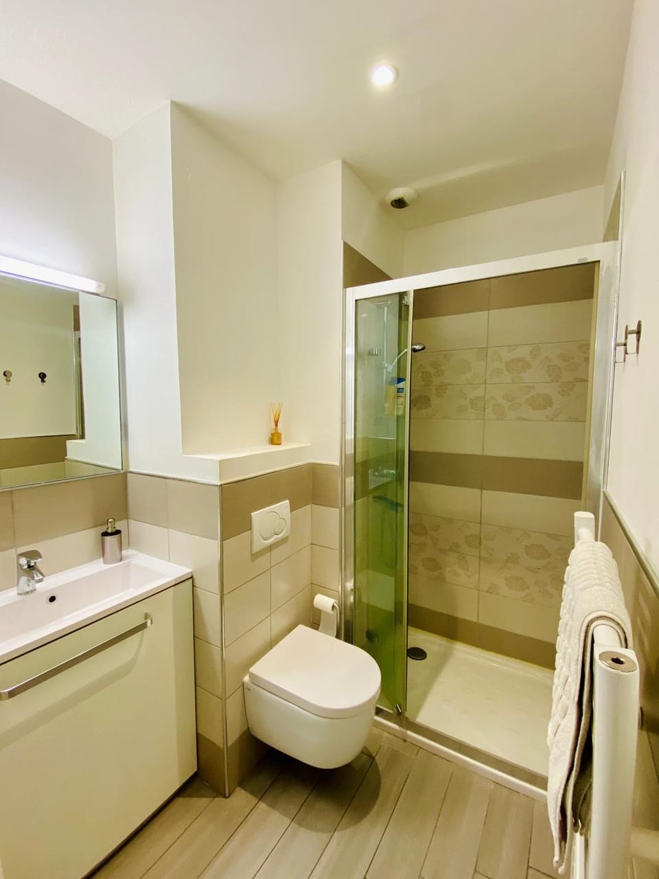 Shower, Toilet, Bathroom