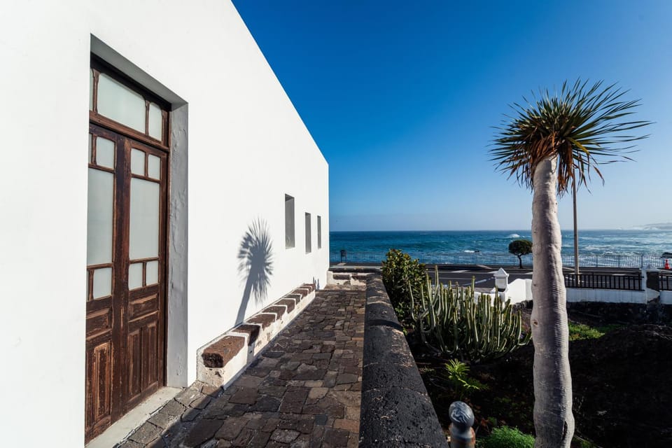 La Casa del Mar House in Canary Islands