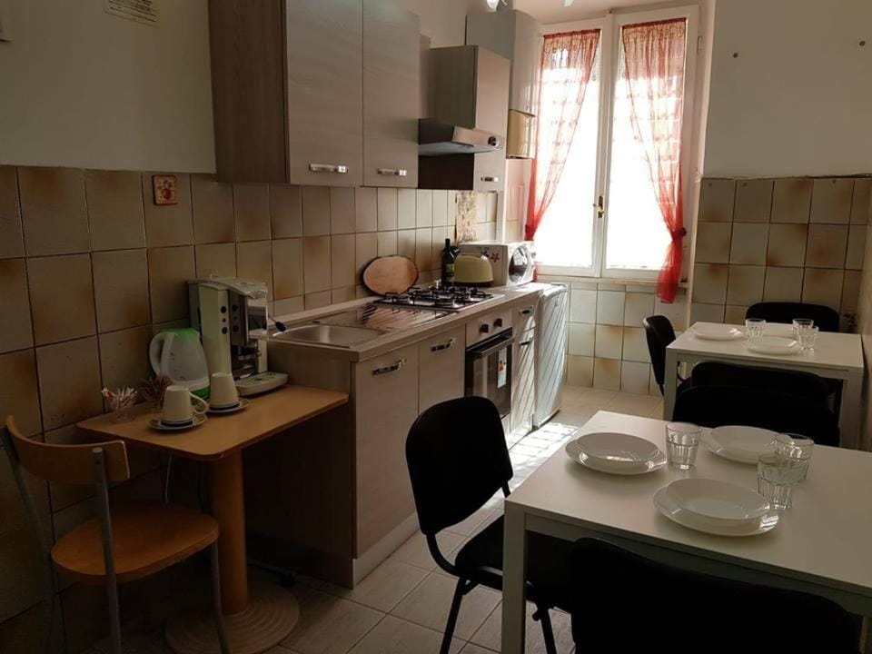 Coffee/tea facilities, Kitchen or kitchenette, Dining area, minibar, pet friendly, stove, toaster