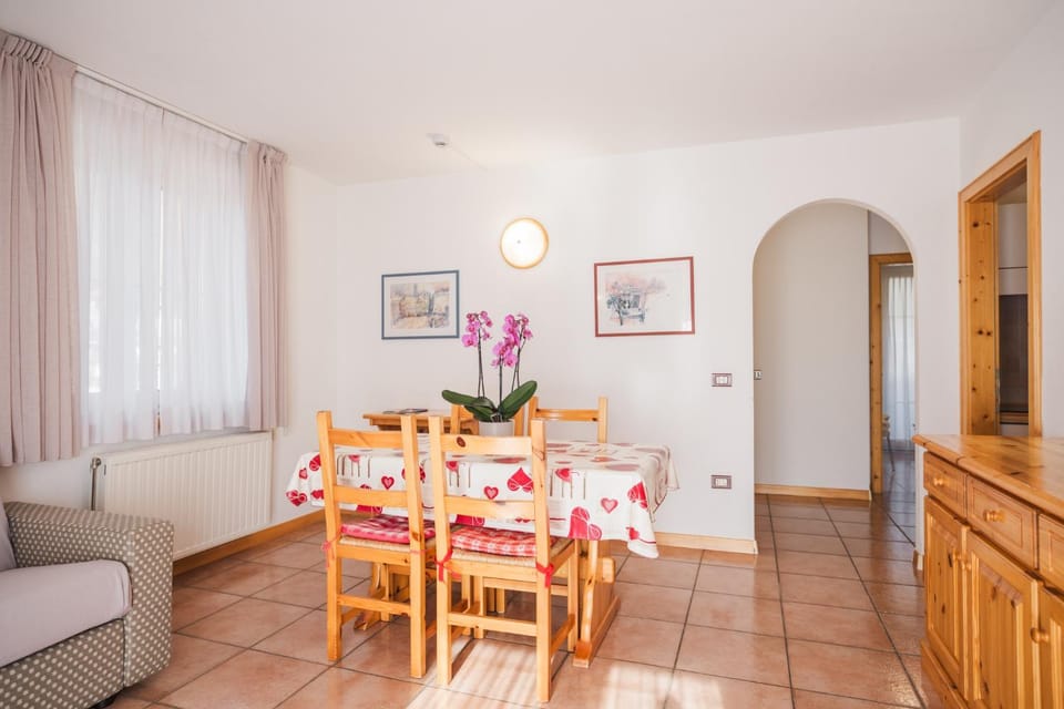 Residence Al Caminetto Apartment hotel in Trentino-South Tyrol