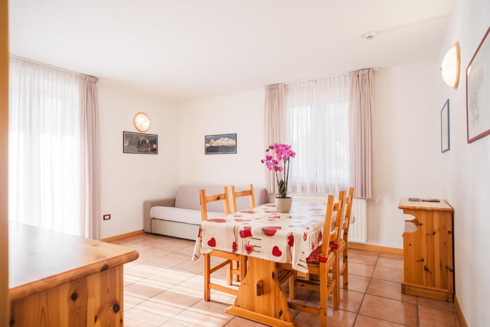 Residence Al Caminetto Apartment hotel in Trentino-South Tyrol