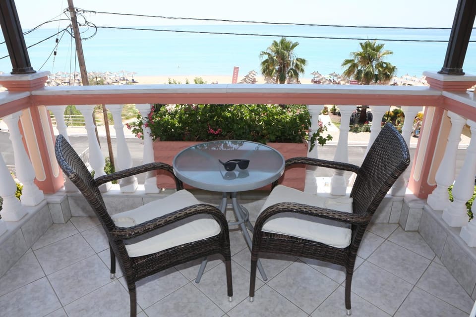 Korali House Apartment in Peloponnese, Western Greece and the Ionian