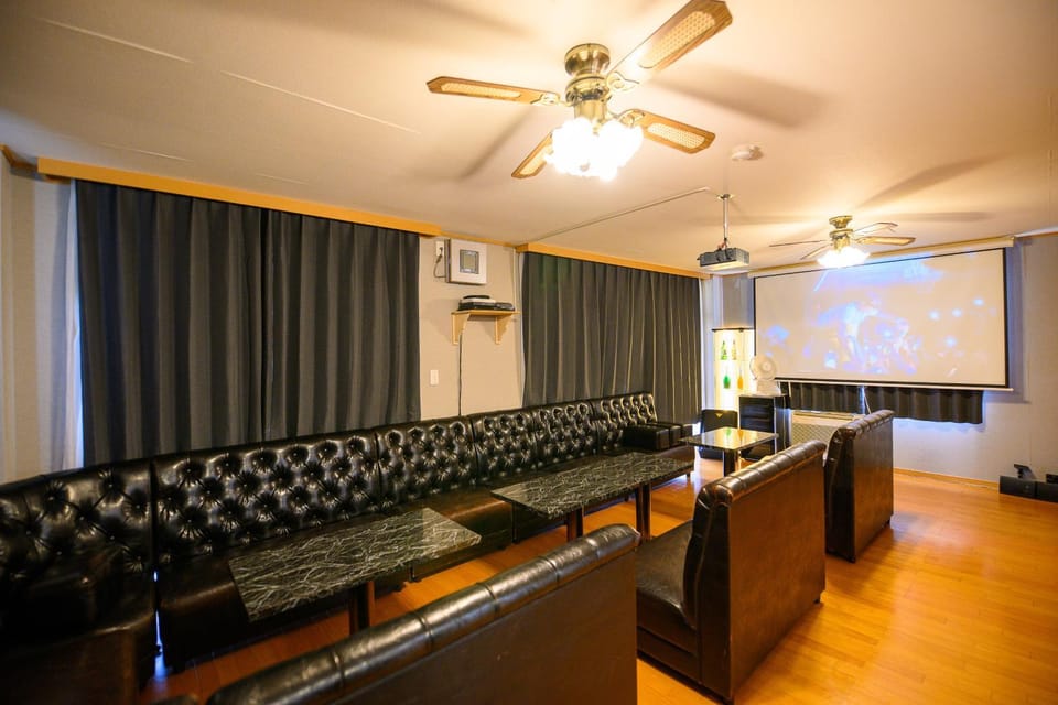 TV and multimedia, Living room