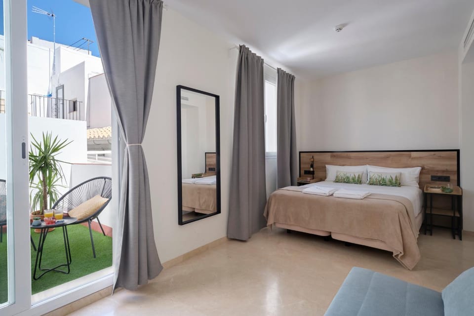 Balcony/Terrace, Inner courtyard view