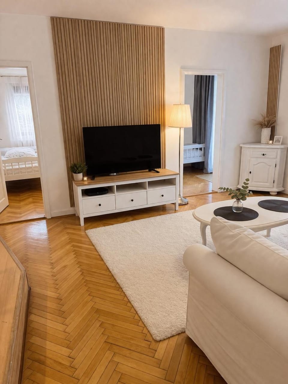 TV and multimedia, Living room, Photo of the whole room