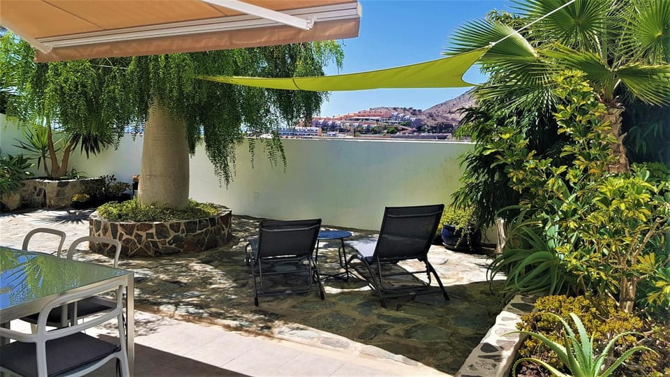 Patio, Garden, Balcony/Terrace