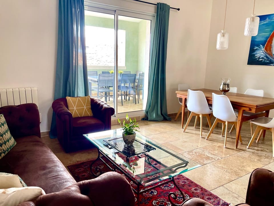 La Maison du Courtil, Amande-Olive Apartment in Provence-Alpes-Côte d'Azur