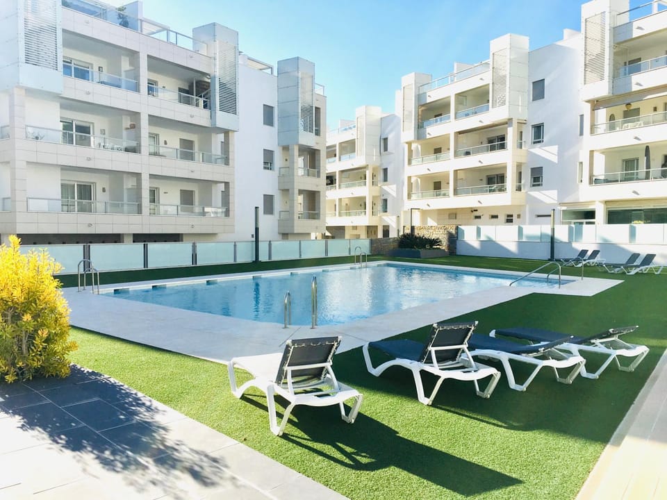 Property building, Swimming pool