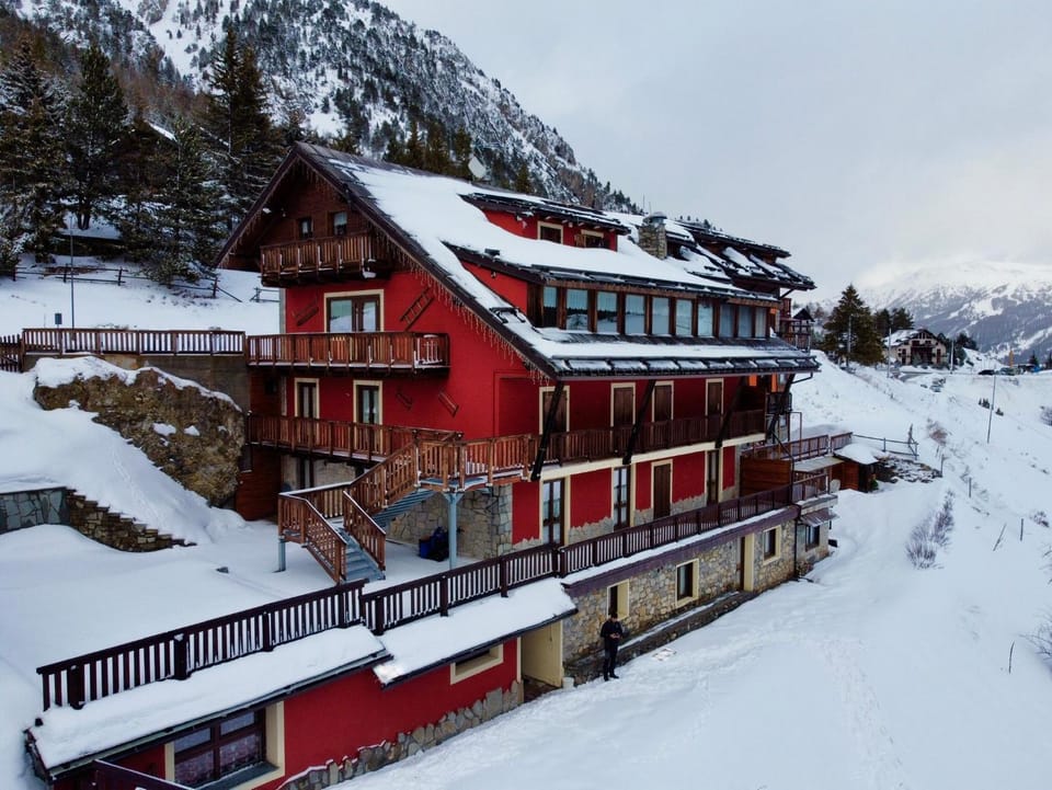 Property building, Winter