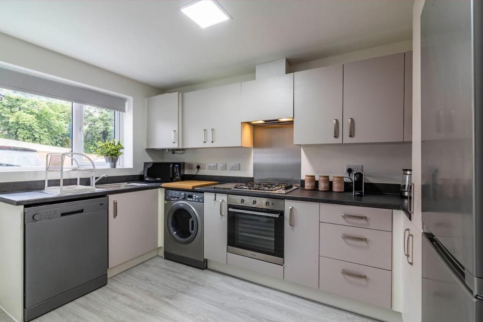 Blackstone Walk - Fabulous Houses with Parking Bed and Breakfast in Nottingham