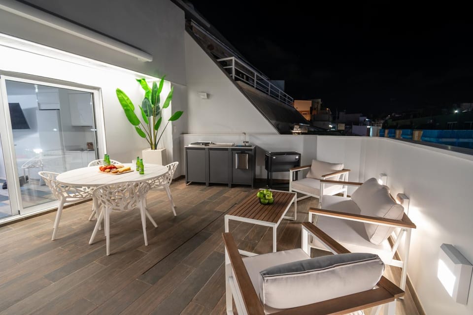 MUNDOBOOKING Centro Levante Apartment in Benidorm