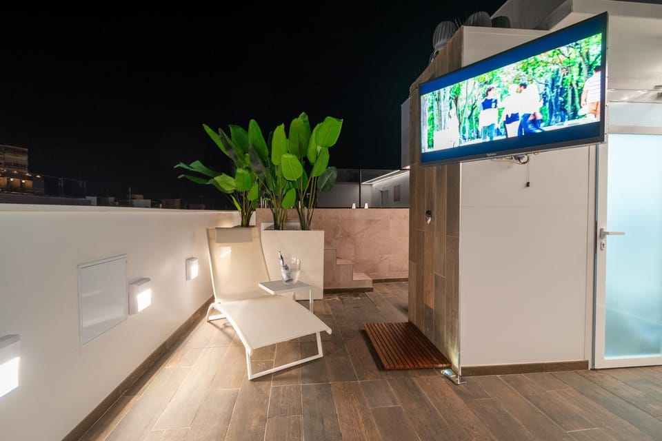 MUNDOBOOKING Centro Levante Apartment in Benidorm